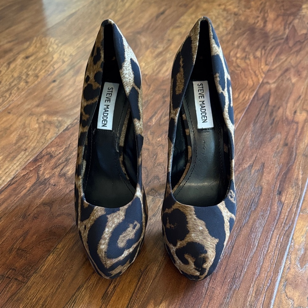 Steve Madden Jancey Leopard Print Heel Size 8 - Picture 2 of 10